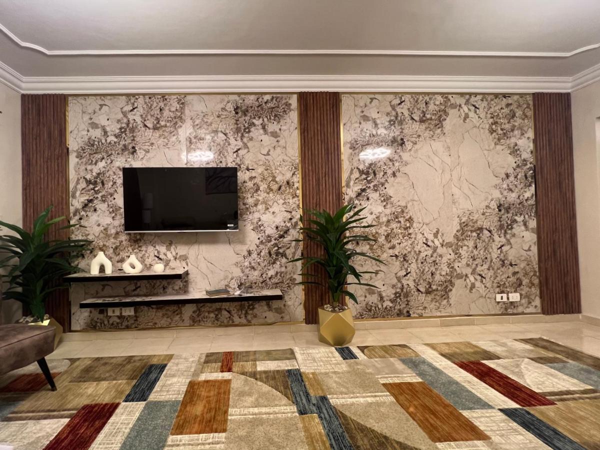 Luxurious Vip Apartment In Madinaty Furnished With High End Hotel Furniture Ngoại thất bức ảnh