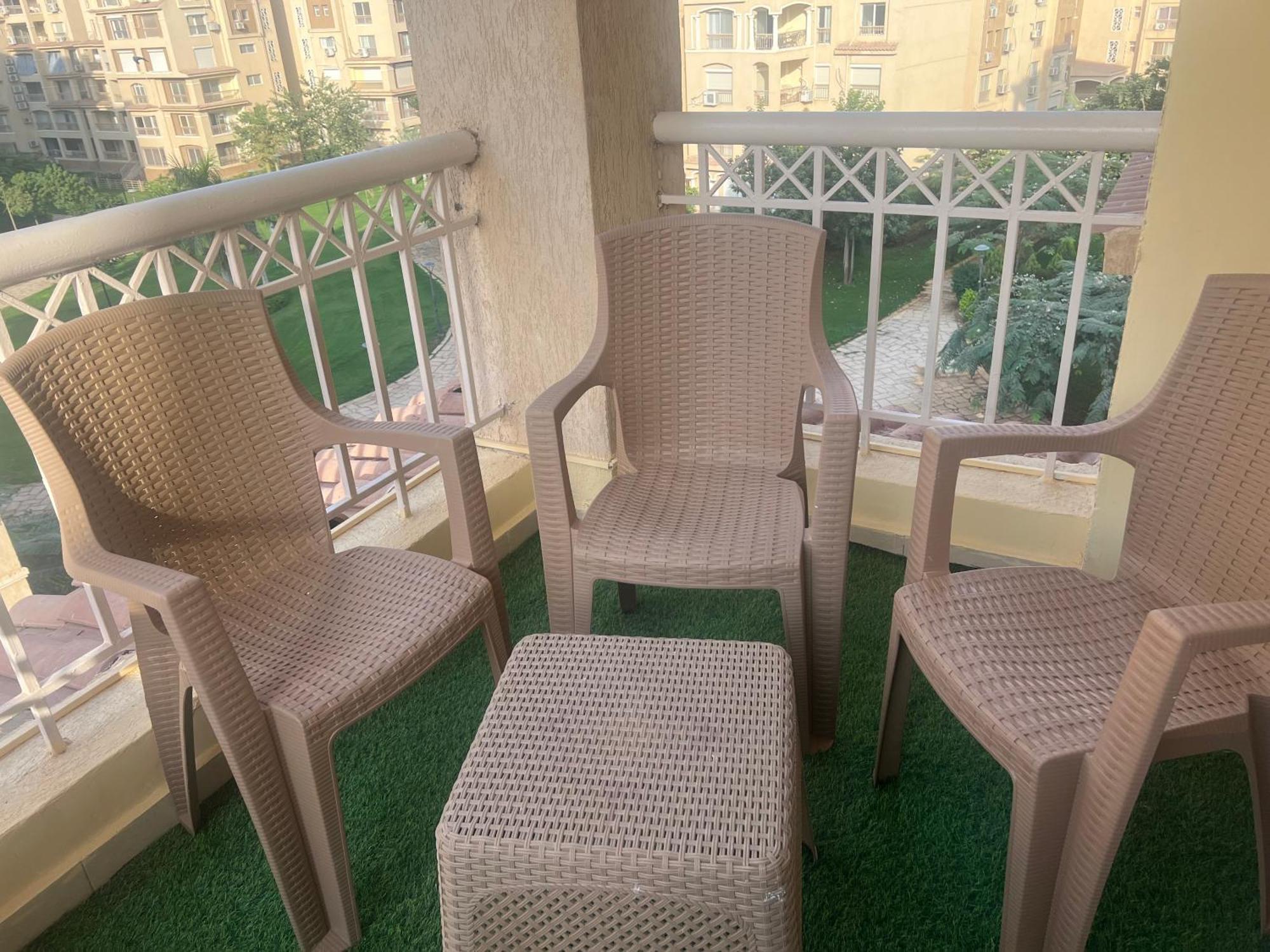Luxurious Vip Apartment In Madinaty Furnished With High End Hotel Furniture Ngoại thất bức ảnh