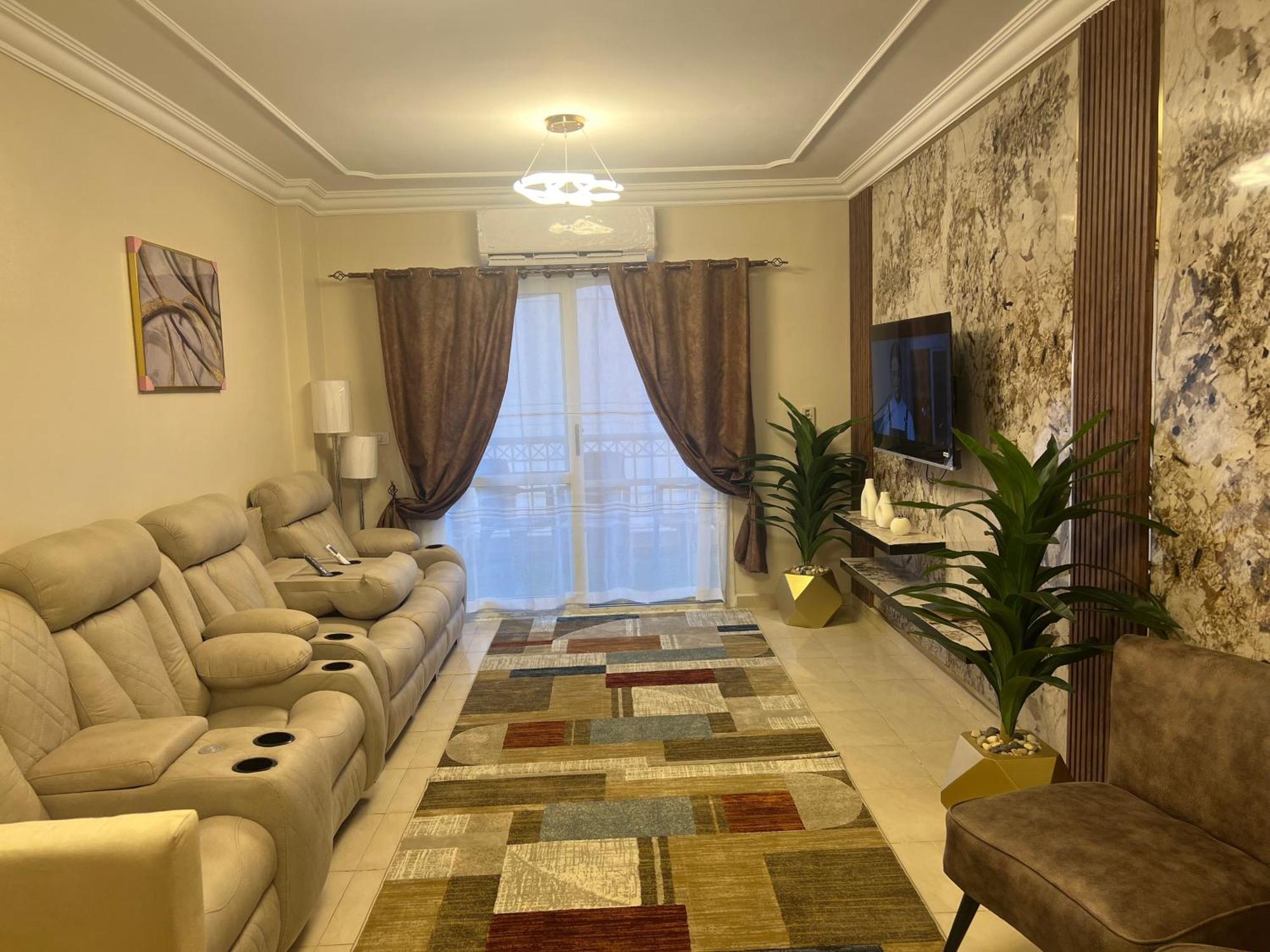 Luxurious Vip Apartment In Madinaty Furnished With High End Hotel Furniture Ngoại thất bức ảnh